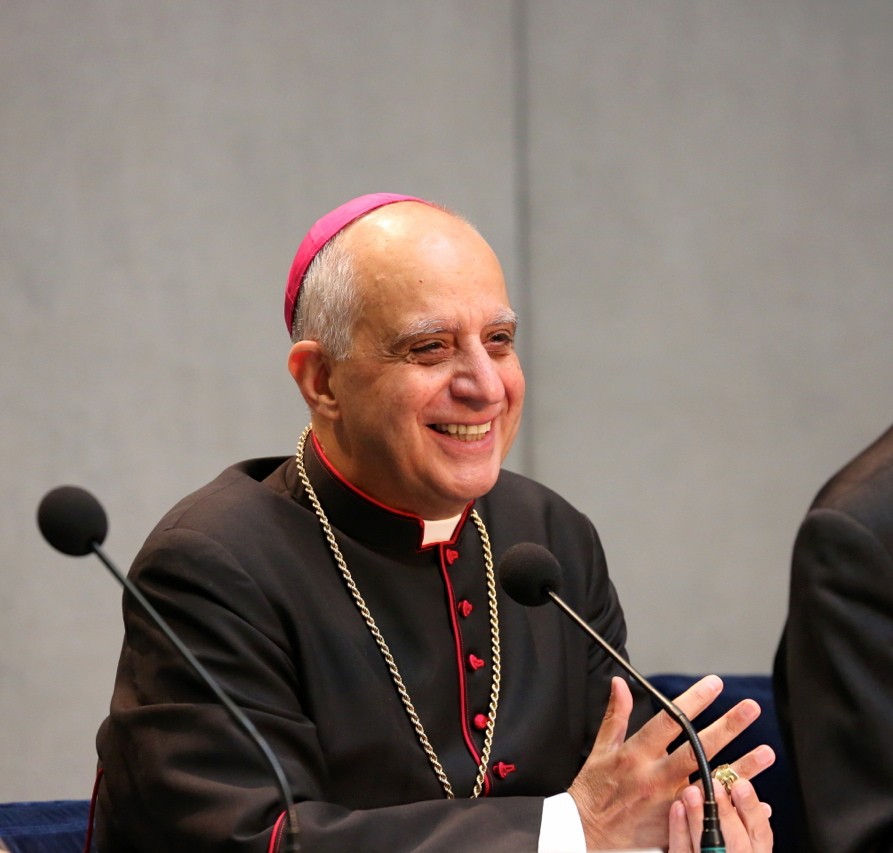 Conferenza Stampa: Adorazione Eucaristica, Evangelium Viate